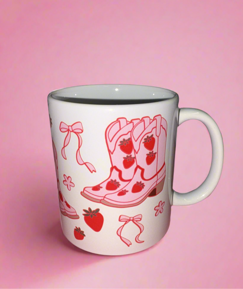Strawberry cow girl mug🍓💗