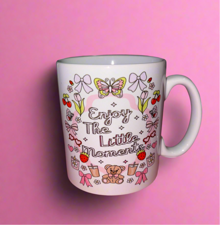 Enjoy the little moments mug🧸🎀