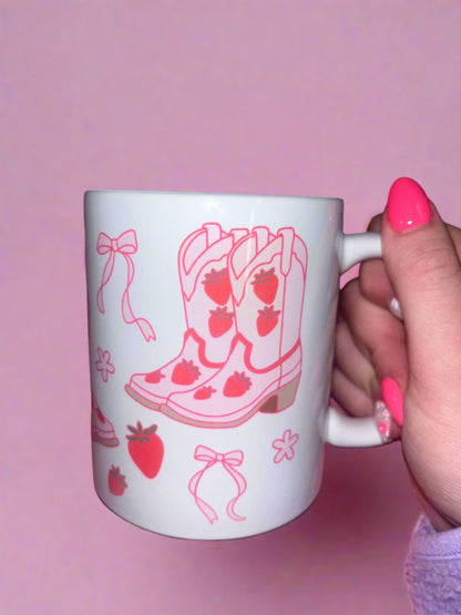 Strawberry cow girl mug🍓💗