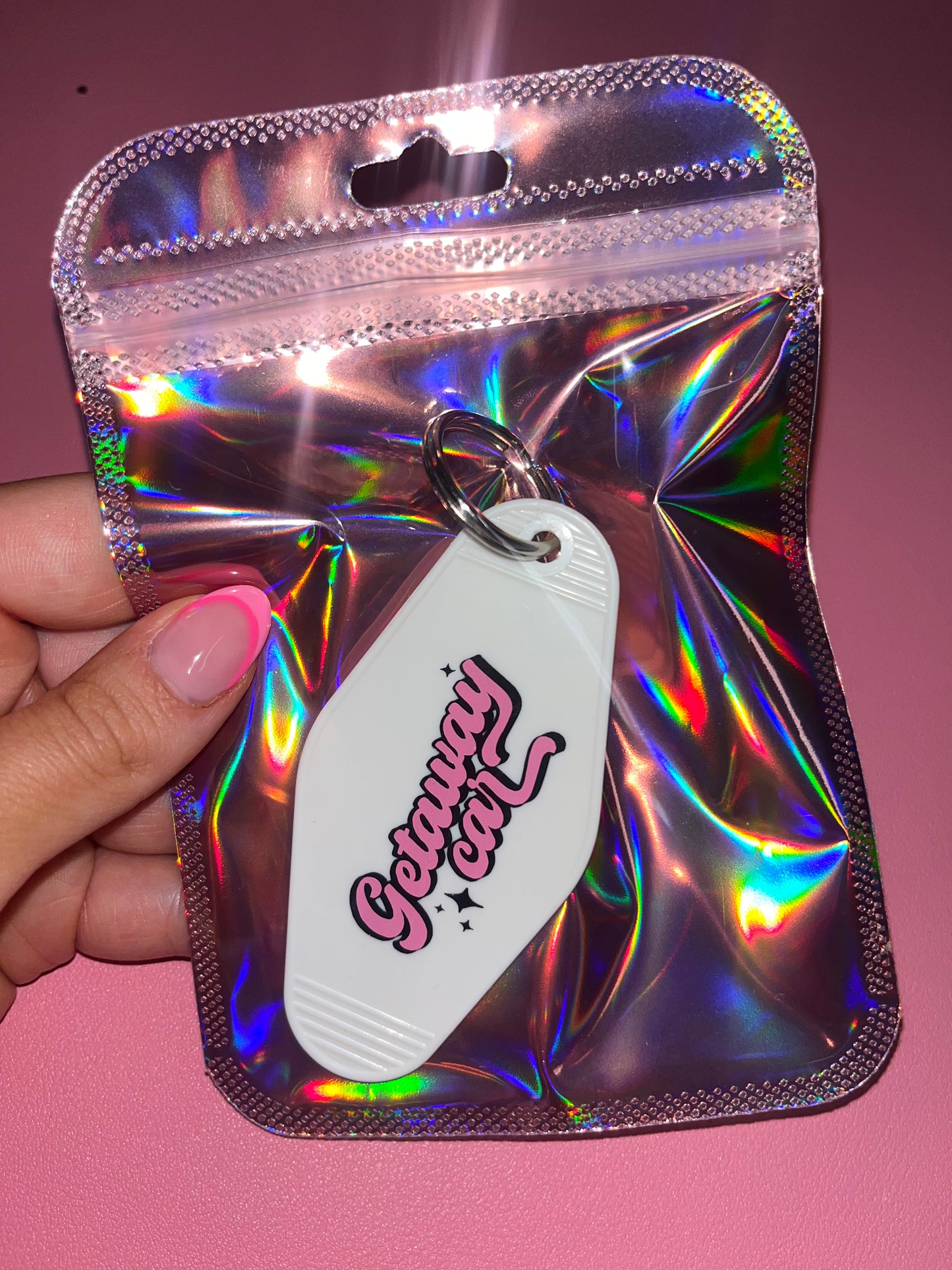 Getaway car motel keychain✨