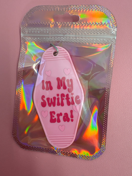 In my swiftie era motel keychain💗