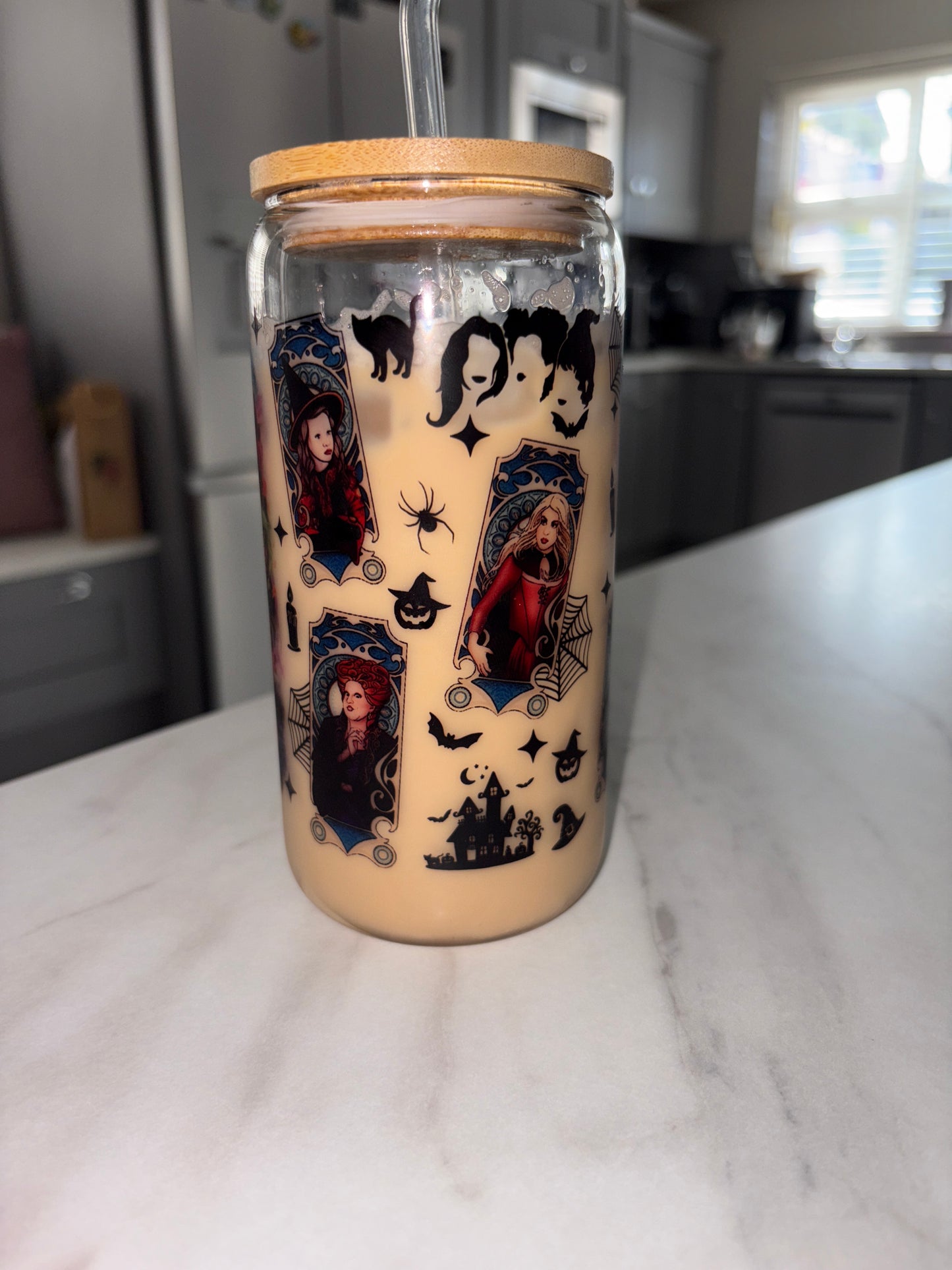 Hocus pocus glass can✨