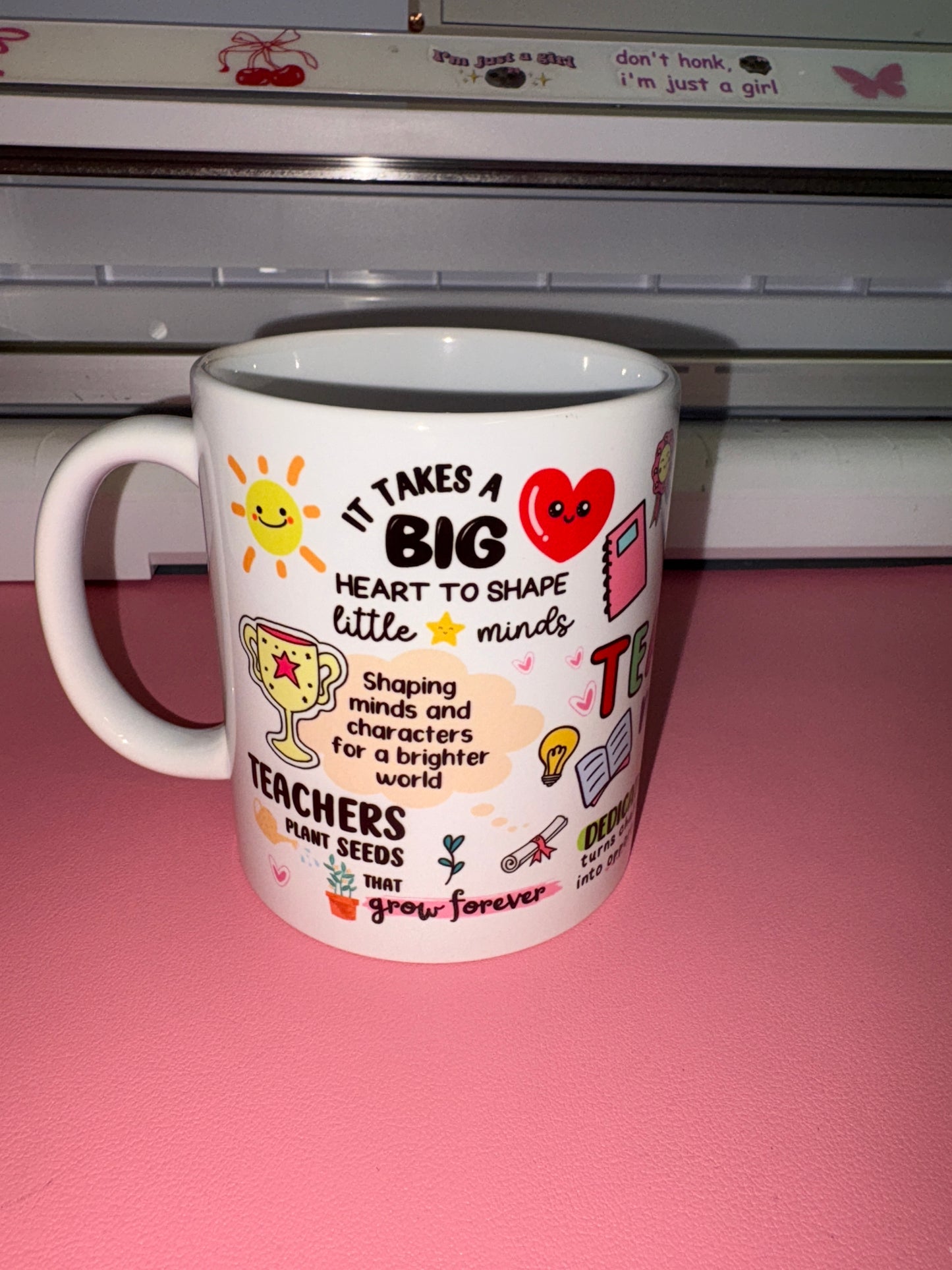 The teacher mug✏️📚